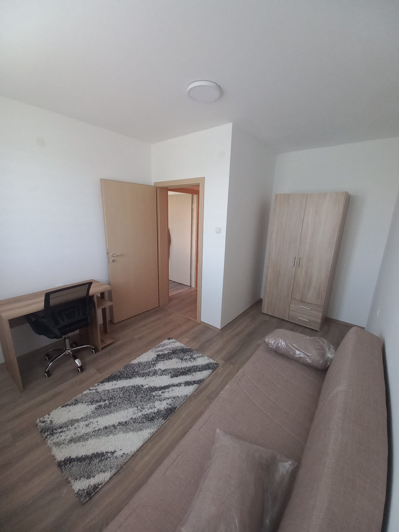 78m²  troiposoban stan  Niš Bubanj   izdavanje 4