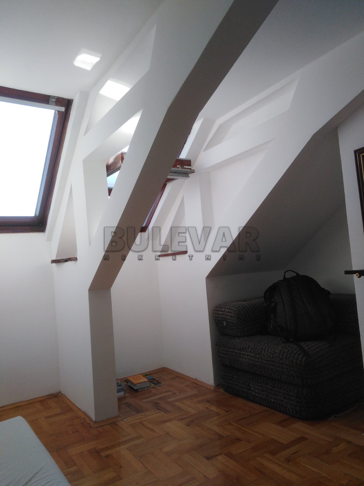 Jednosoban stan, 39 m2, Crveni Pevac, Bulevar dr Zorana ID: i-09127 8