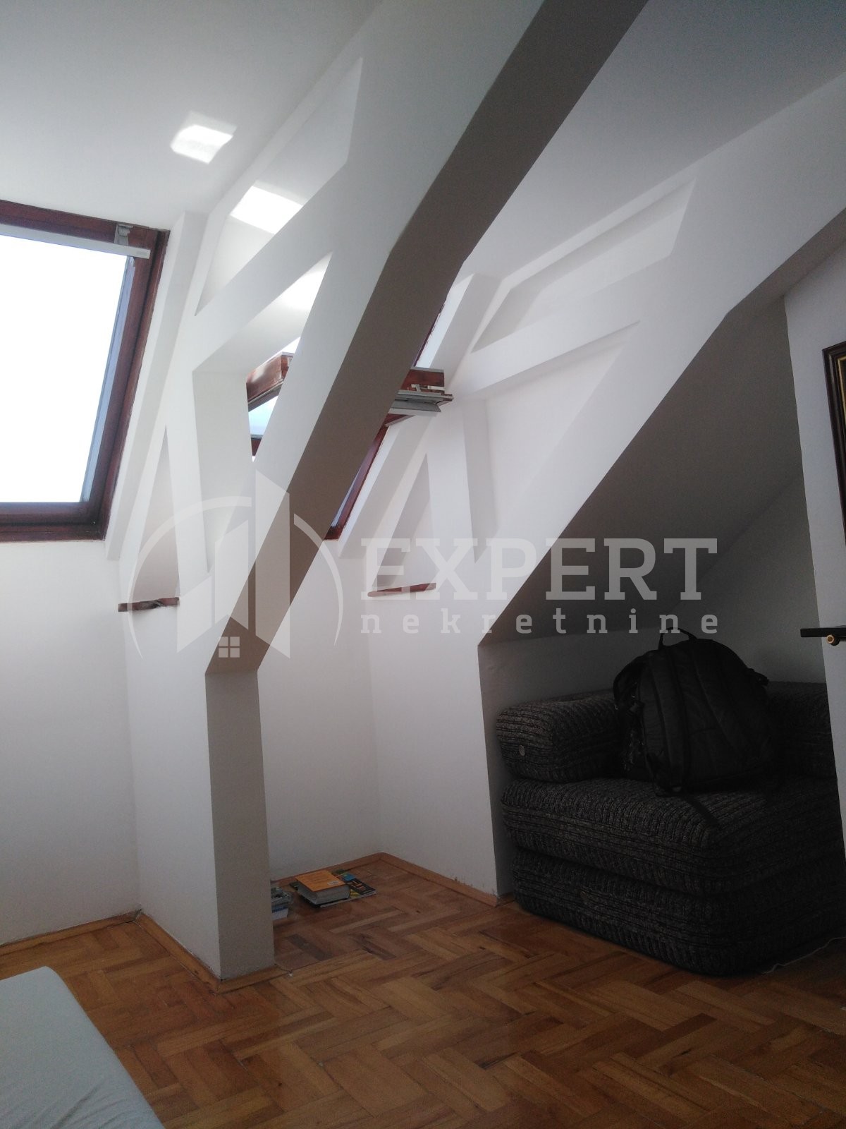 Jednosoban stan, 39 m2, Crveni Pevac, Bulevar dr Zorana ID: i-09127 8