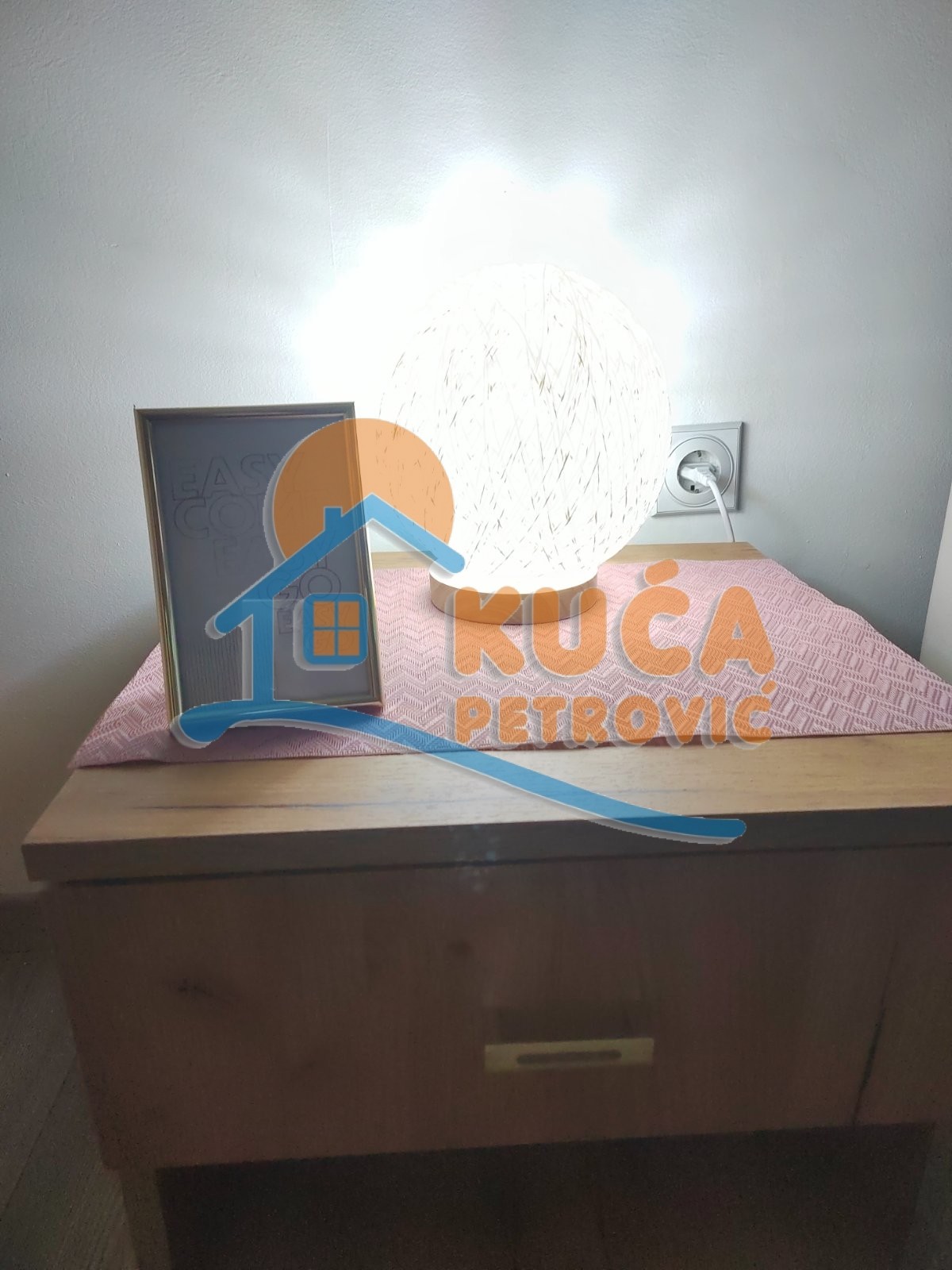 Jednosoban stan, 41 m2, Centar, Obrenovićeva ID: i-07334 6