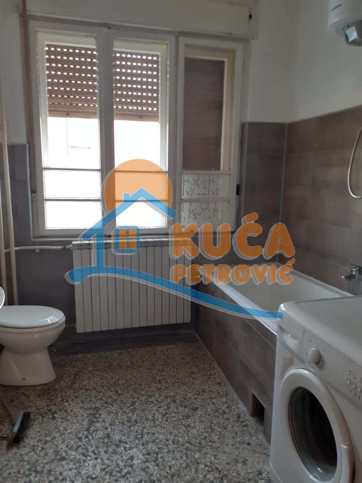 Dvosoban stan, 65 m2, Čair, Tome Rosandića ID: i-08199 5