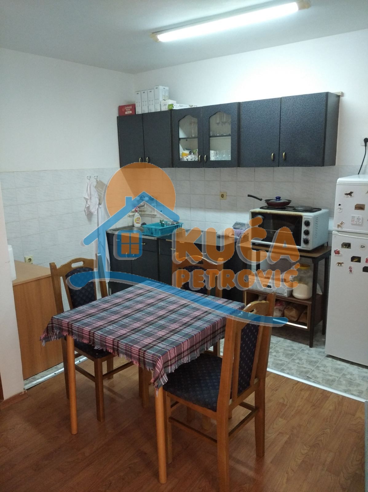 Trosoban stan, 58 m2, Filozofski fakultet, Ćirila i Metodija ID: i-09985 3