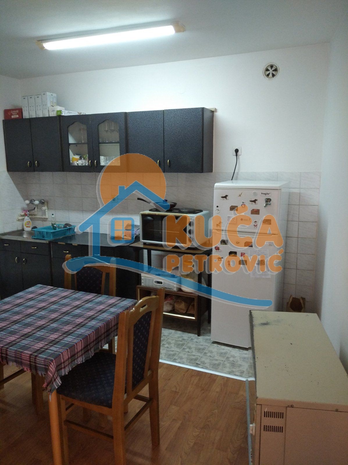 Trosoban stan, 58 m2, Filozofski fakultet, Ćirila i Metodija ID: i-09985 4