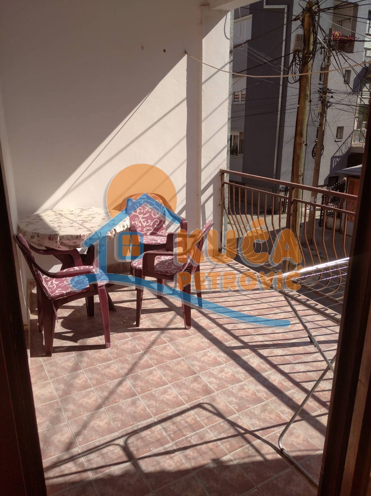 Trosoban stan, 58 m2, Filozofski fakultet, Ćirila i Metodija ID: i-09985 9