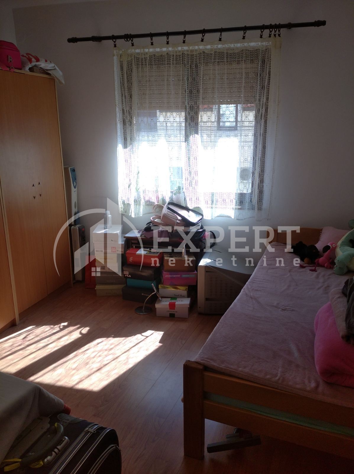 Trosoban stan, 58 m2, Filozofski fakultet, Ćirila i Metodija ID: i-09985 7