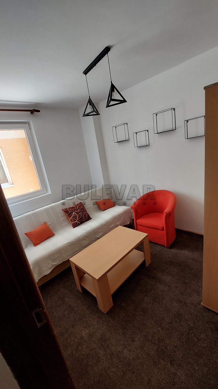 četvorosoban stan, 74 m2, Centar, Josifa Pančića ID: i-09745 8