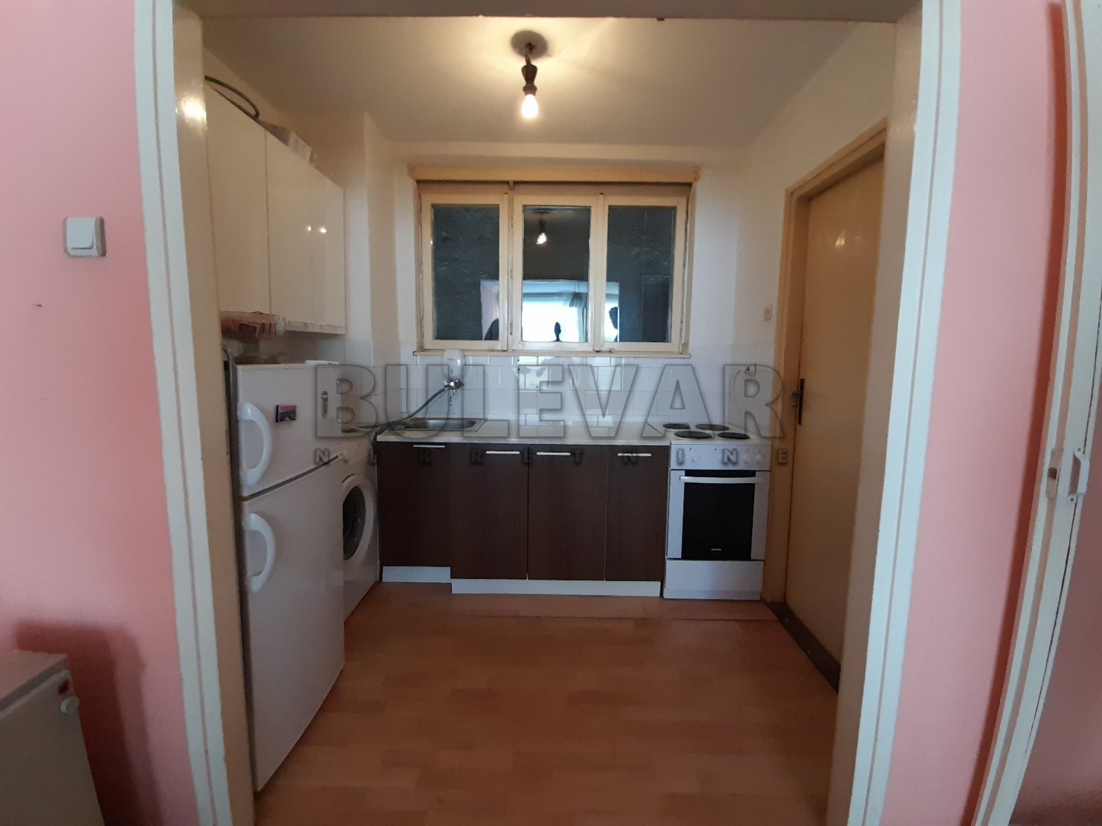 Dvosoban stan, 50 m2, Centar, Obrenovićeva ID: i-04272 4