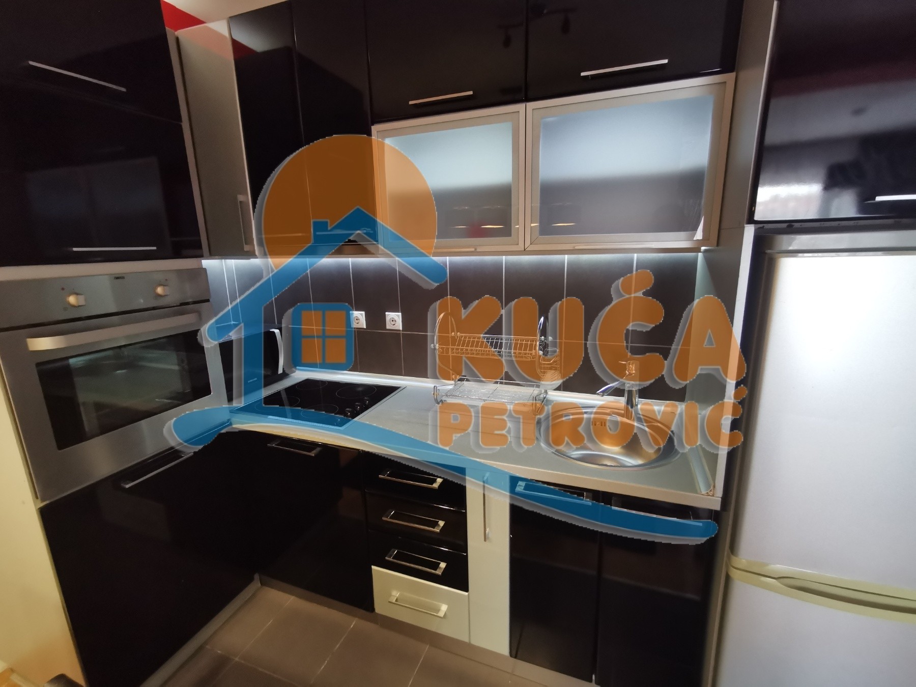 Jednosoban stan, 48 m2, Centar, Stojana Novakovića ID: i-09007 3