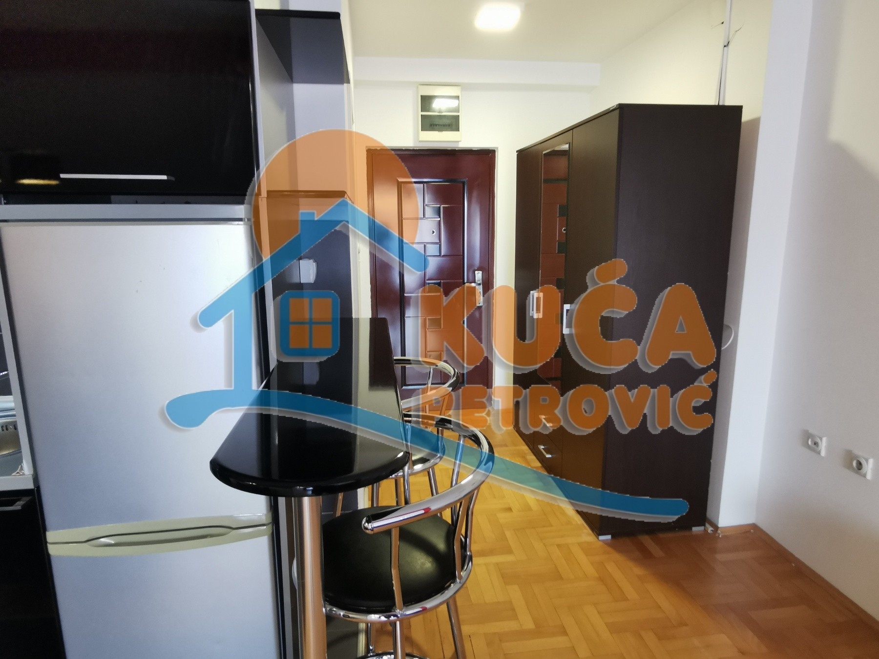 Jednosoban stan, 48 m2, Centar, Stojana Novakovića ID: i-09007 4