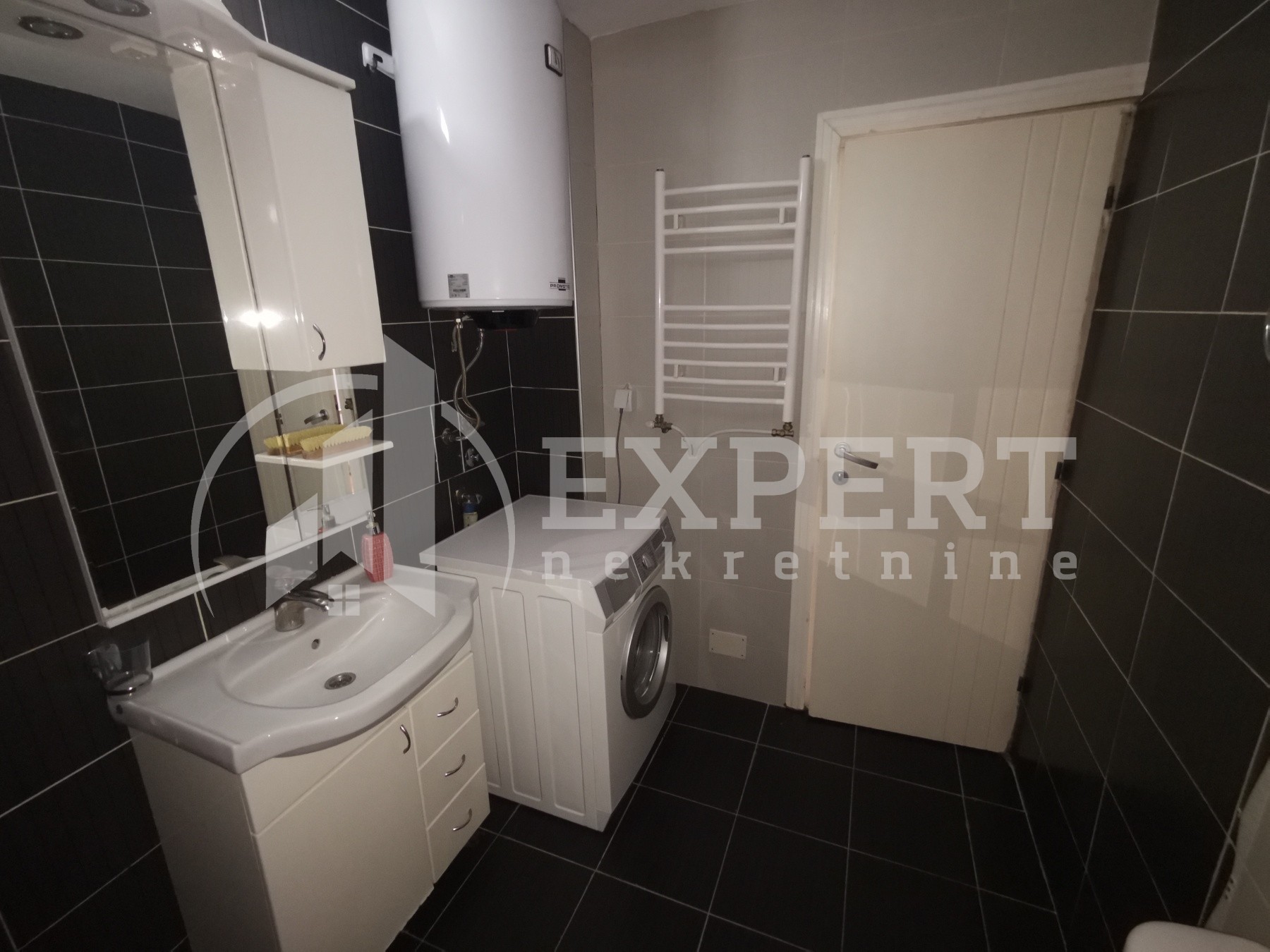 Jednosoban stan, 48 m2, Centar, Stojana Novakovića ID: i-09007 12