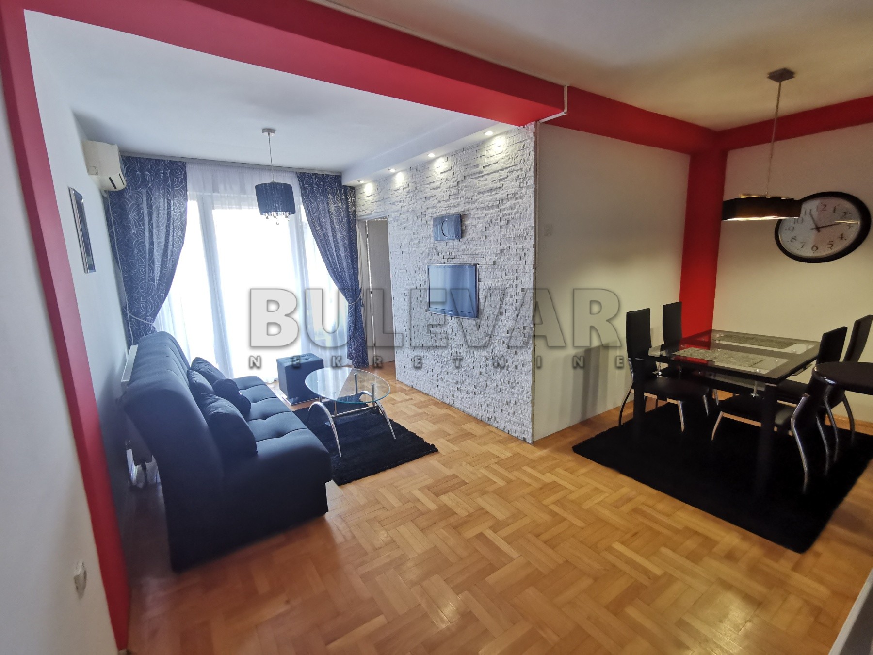 Jednosoban stan, 48 m2, Centar, Stojana Novakovića ID: i-09007 1