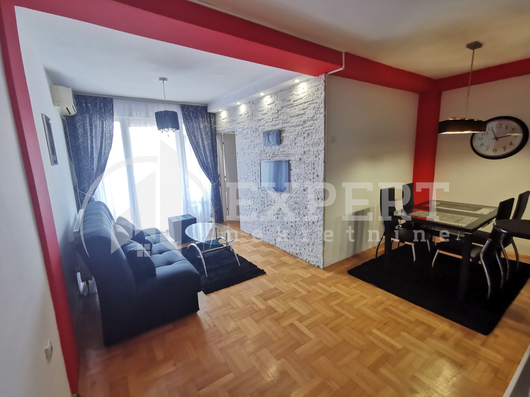 Jednosoban stan, 48 m2, Centar, Stojana Novakovića ID: i-09007 1