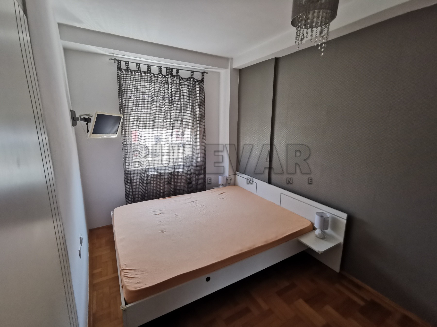 Jednosoban stan, 48 m2, Centar, Stojana Novakovića ID: i-09007 8