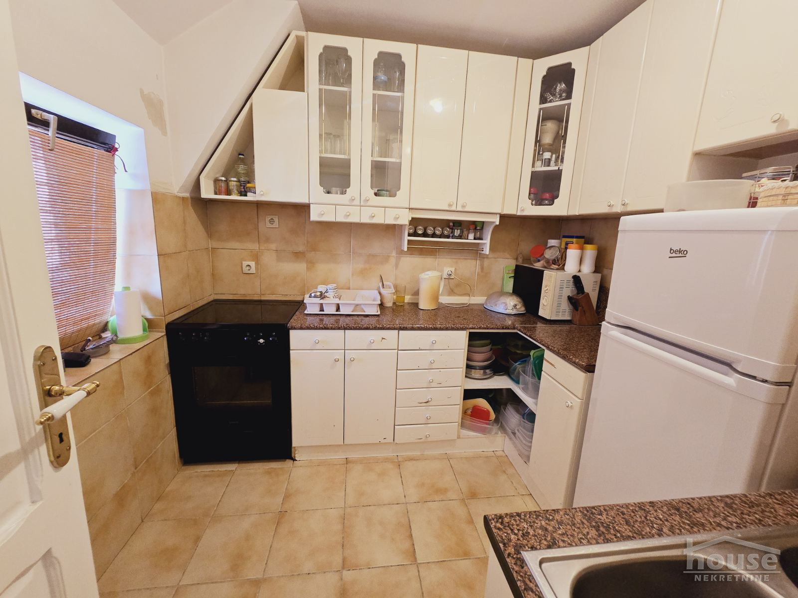 Stan,NOVI SAD,CENTAR 118m2,345050€ , ID: 1061758 5