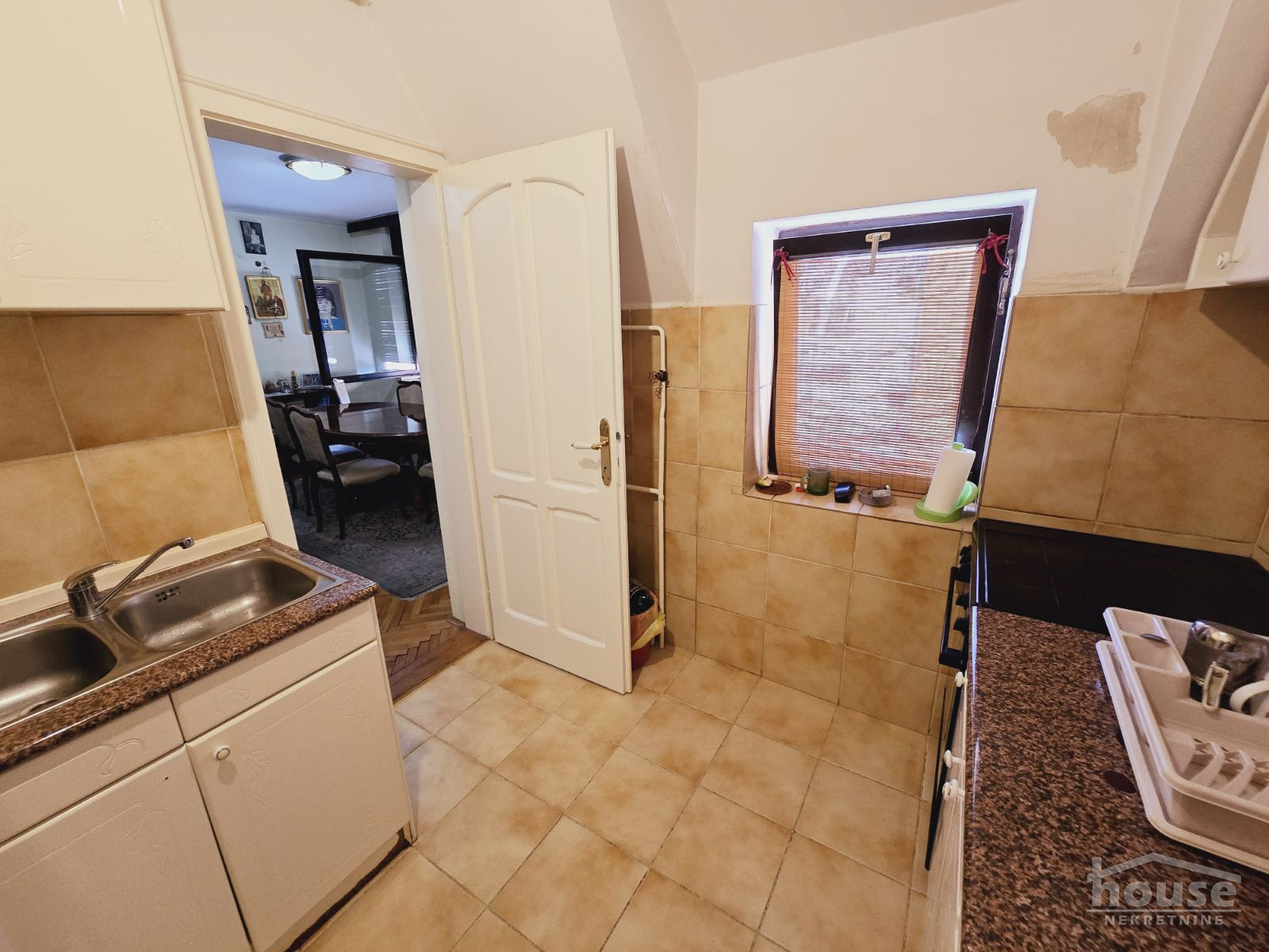 Stan,NOVI SAD,CENTAR 118m2,345050€ , ID: 1061758 4