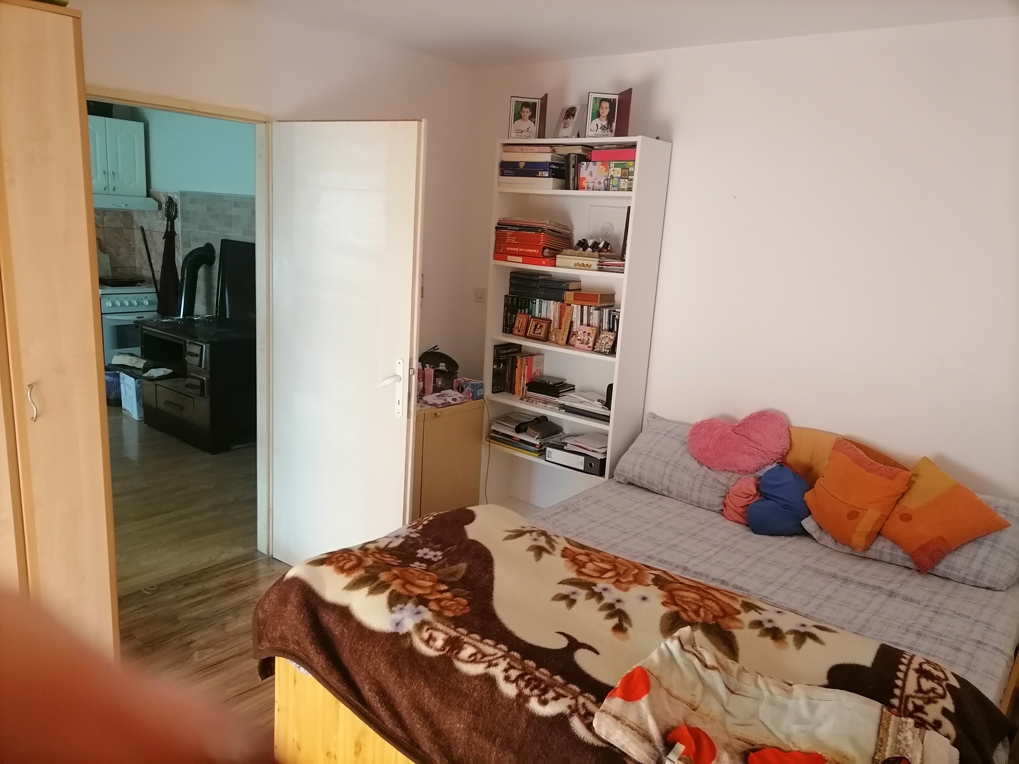 Kuca na prodaju Lozovik 3