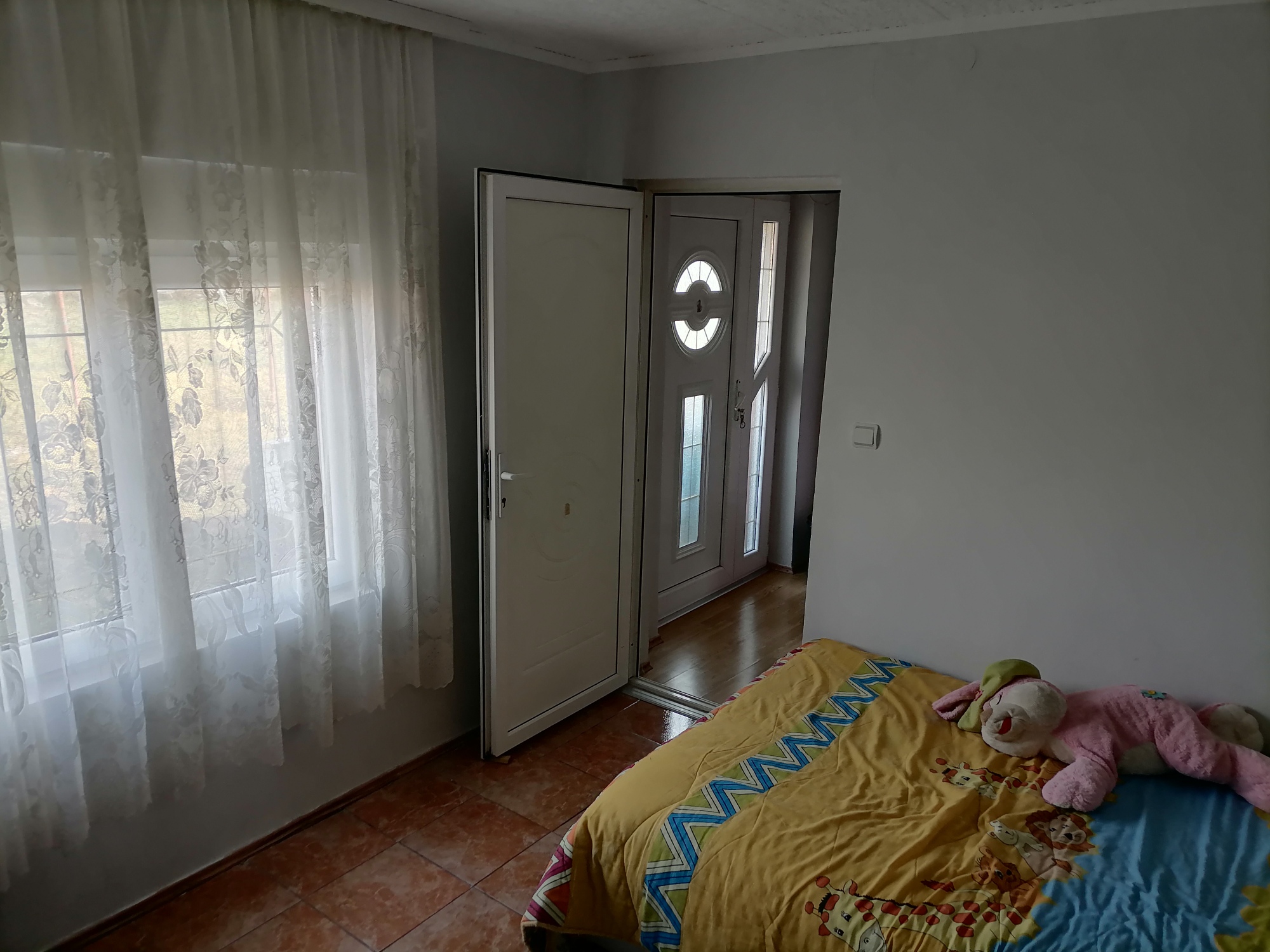 Kuca na prodaju Lozovik 4