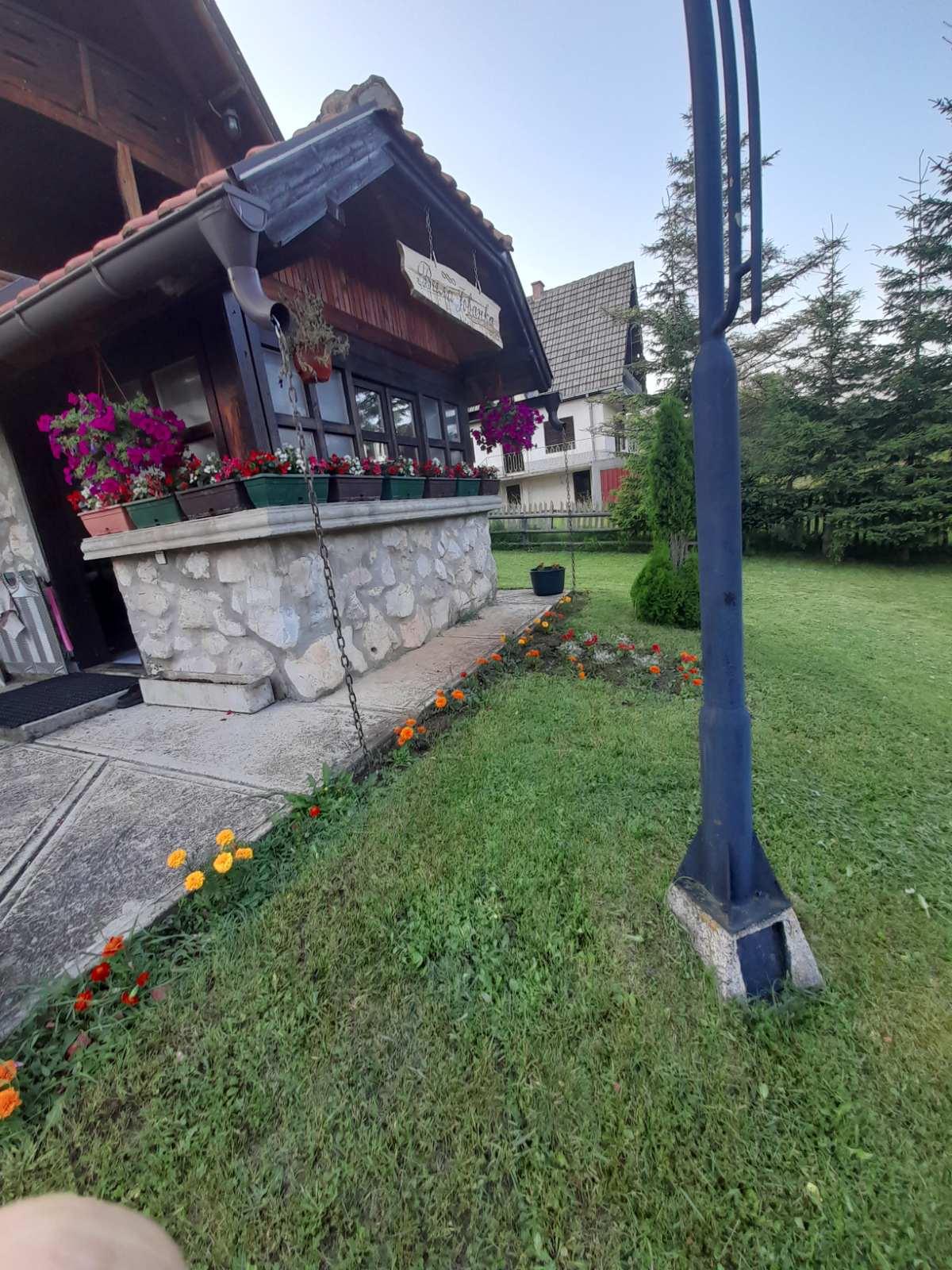 Viseporodicna kuca na Zlatiboru 5