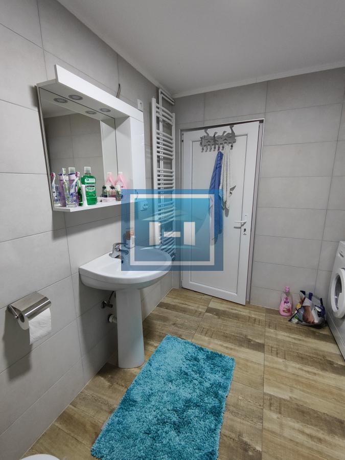 Legalizovana moderno opremljena kuća u Donjem Štiplju 9