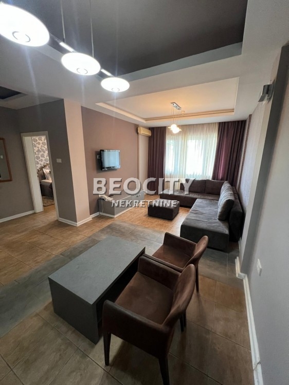 Lokal, 2620 m2, Narodni Park ID: 110930 18