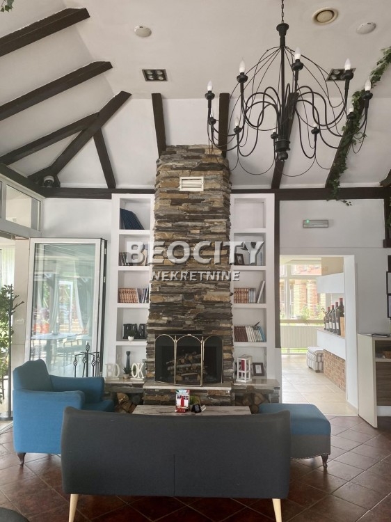 Lokal, 2620 m2, Narodni Park ID: 110930 5