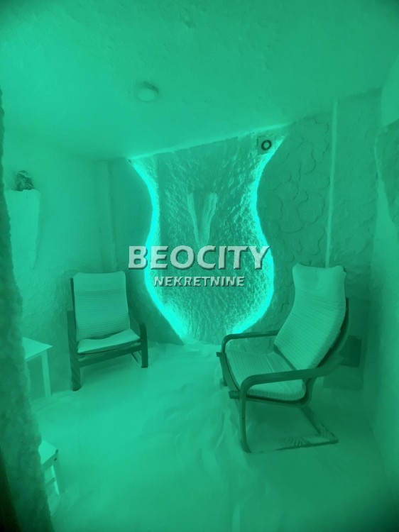 Lokal, 2620 m2, Narodni Park ID: 110930 20