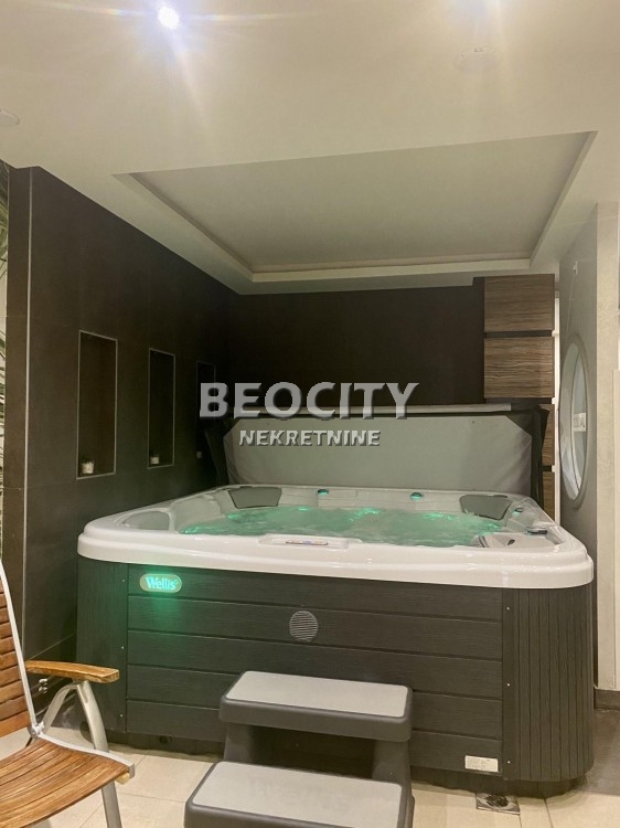 Lokal, 2620 m2, Narodni Park ID: 110930 13