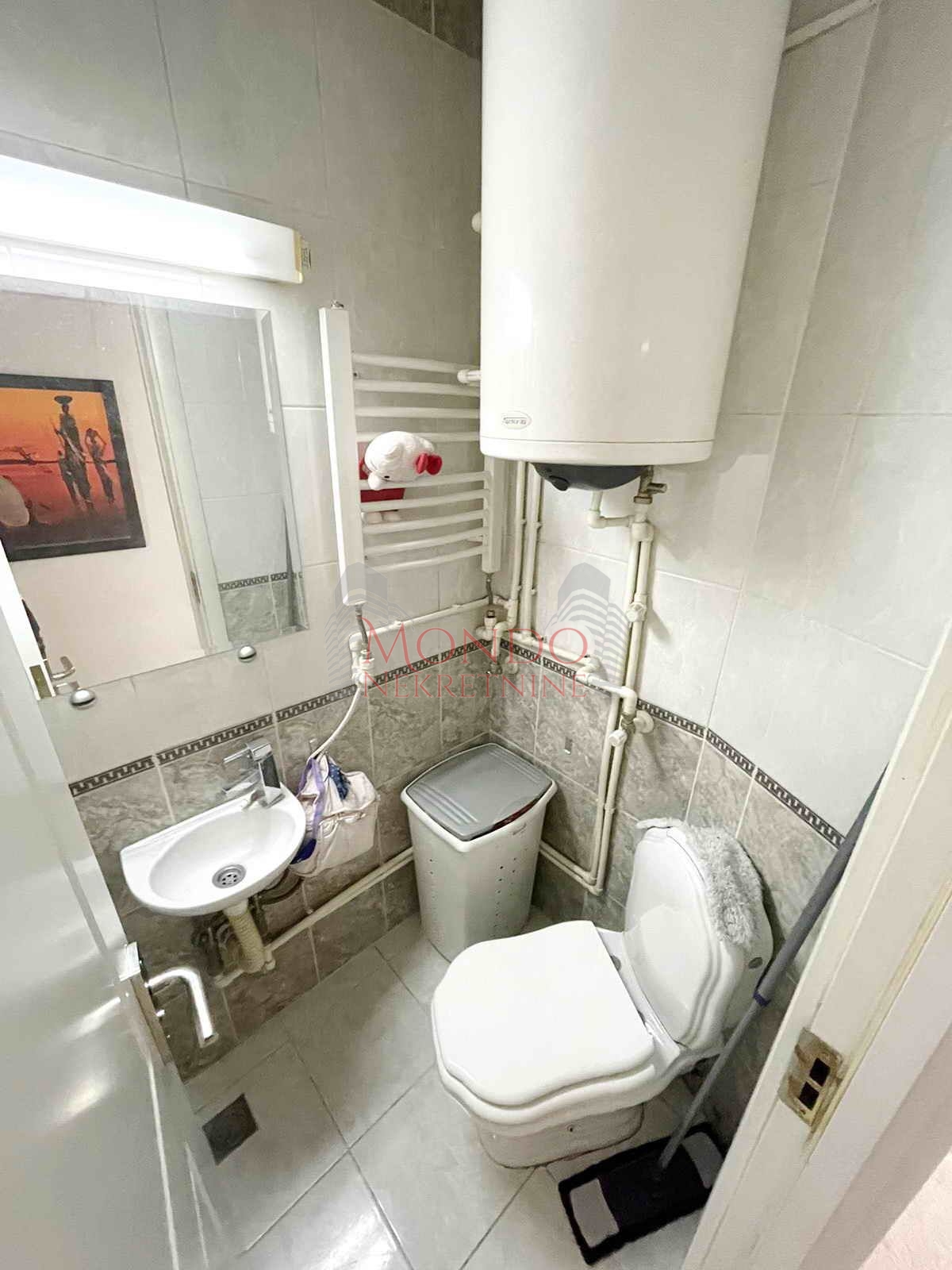 Četvorosoban stan u magodnu, renoviran, cg, Niš 8