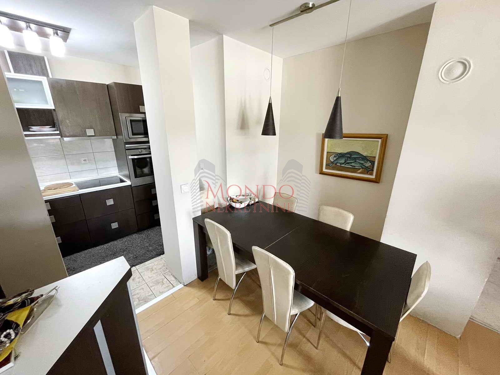 Četvorosoban stan u magodnu, renoviran, cg, Niš 6