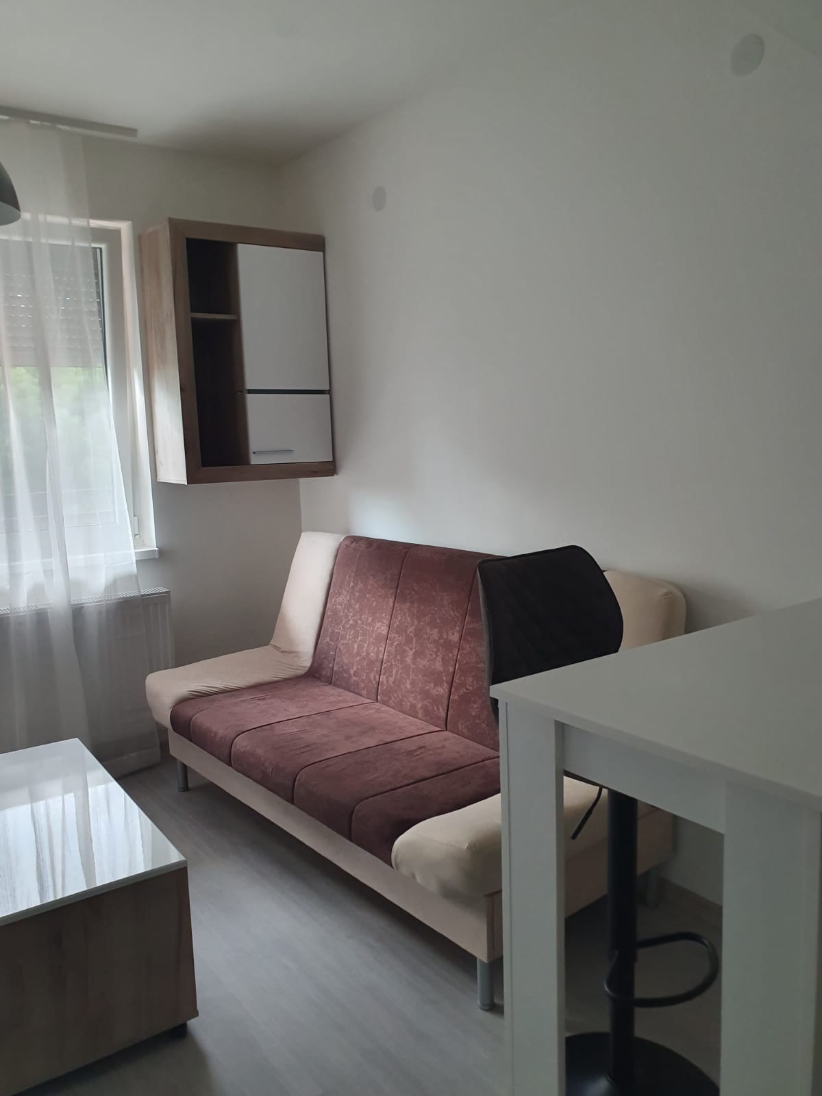 Jednoiposoban Stan Za Izdavanje  Jovana Cvijića  Subotica  38m² 1