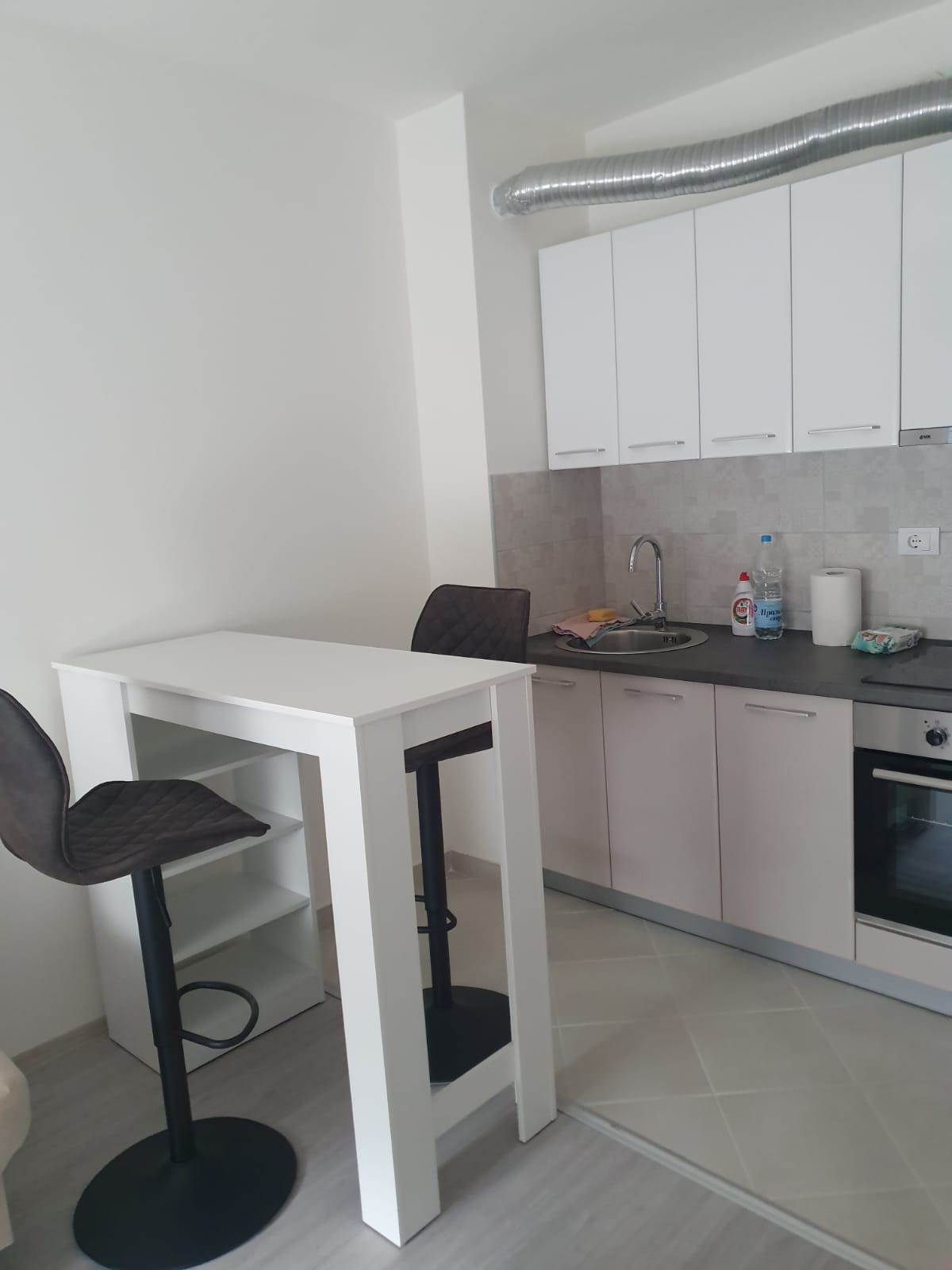 Jednoiposoban Stan Za Izdavanje  Jovana Cvijića  Subotica  38m² 3