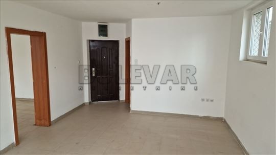 Lokal, 52 m2, Durlan, Knjaževačka ID: i-011881 2