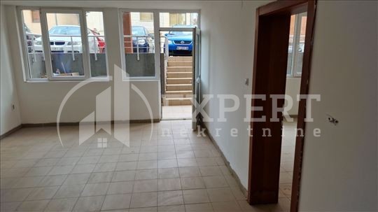 Lokal, 52 m2, Durlan, Knjaževačka ID: i-011881 5