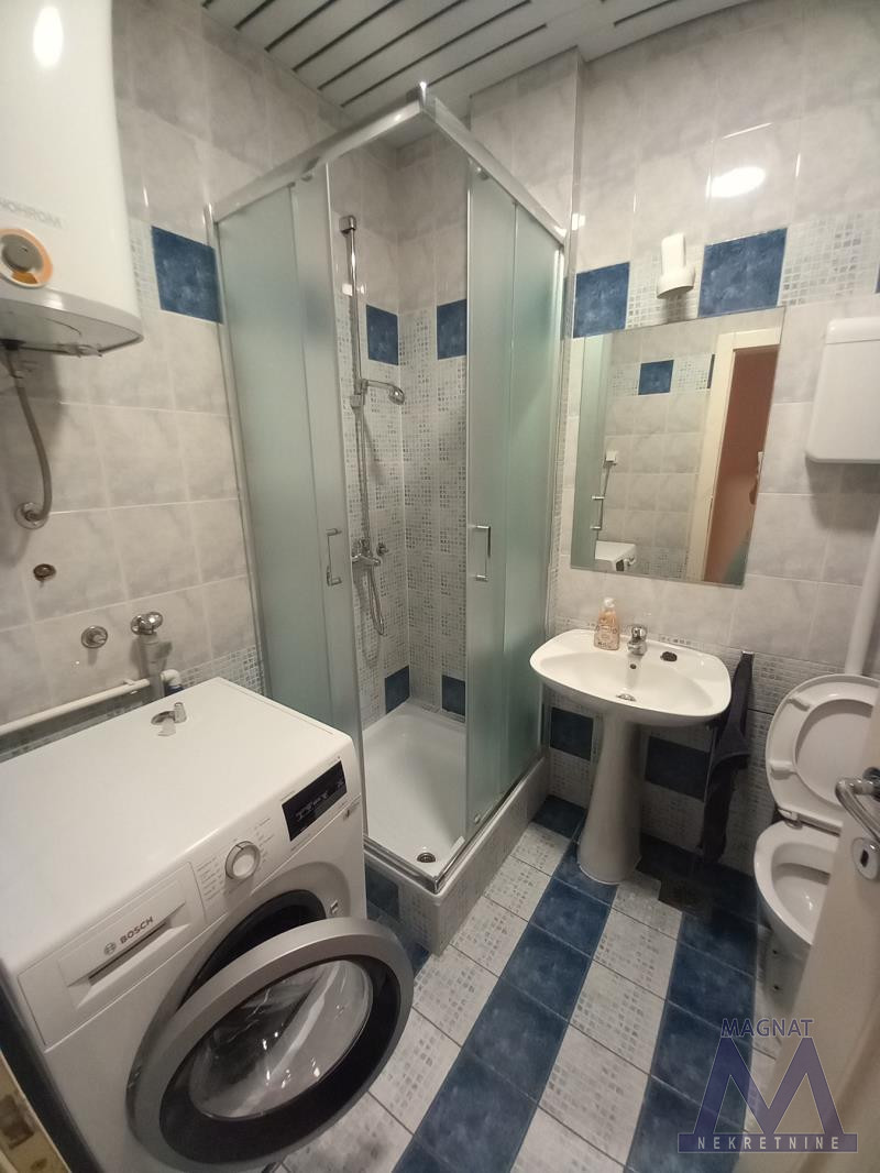 Stan,NOVI SAD,CENTAR,kv: 35, € 280, ID: 9101744 11