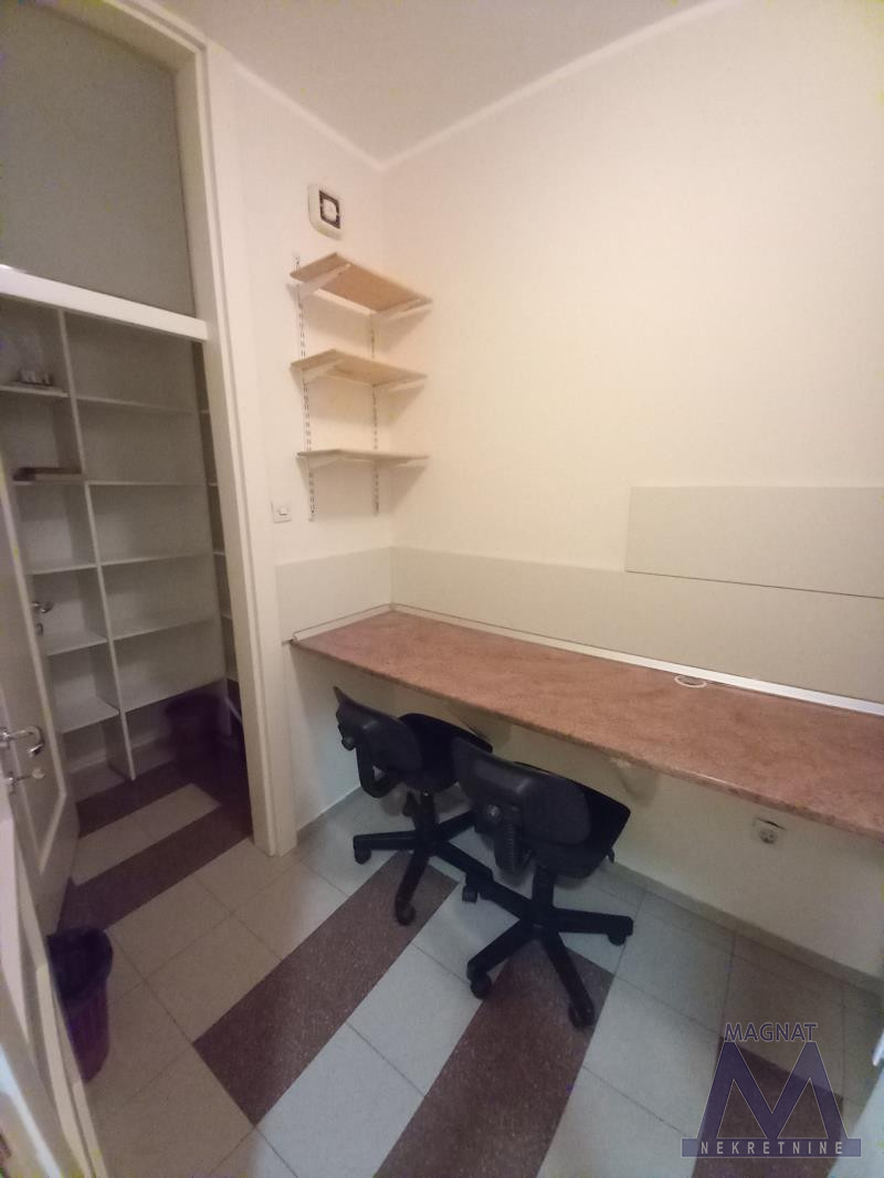Stan,NOVI SAD,CENTAR,kv: 35, € 280, ID: 9101744 9