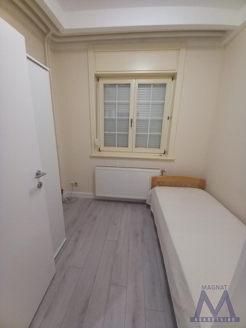 Stan,NOVI SAD,CENTAR,kv: 35, € 280, ID: 9101744 6