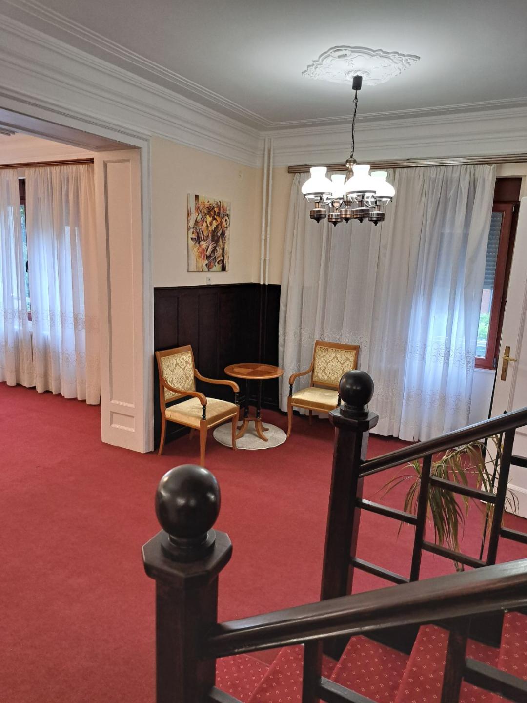 top lokacija Dedinje četvorosoban namešten 125kv duplex 7