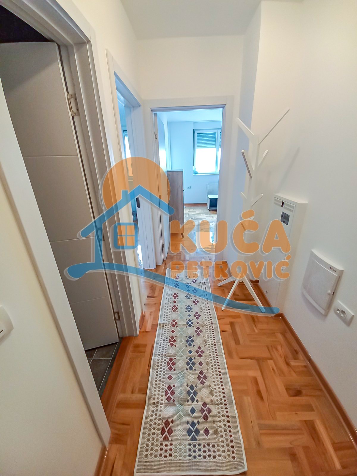 Jednosoban stan, 38 m2, Čair, Zetska ID: i-07819 4