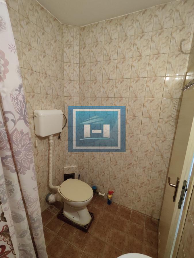 Komforan jednoiposoban stan u mirnom delu grada 10