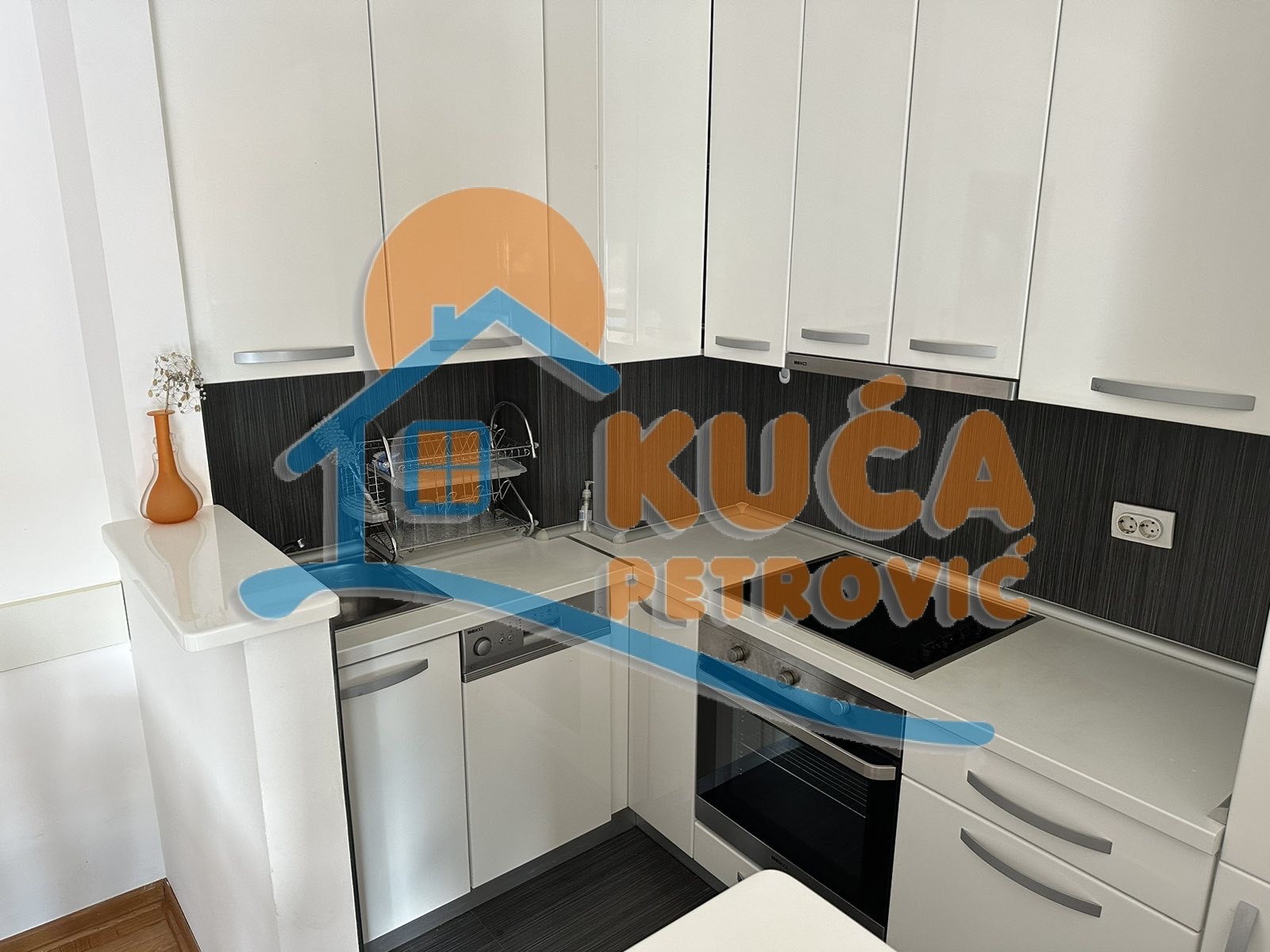 Dvosoban stan, 53 m2, Čair, Prvomajska ID: i-011895 6