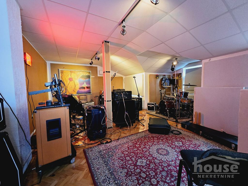 Kuca,NOVI SAD,CENTAR180m2,460000€ , ID: 3046281 17