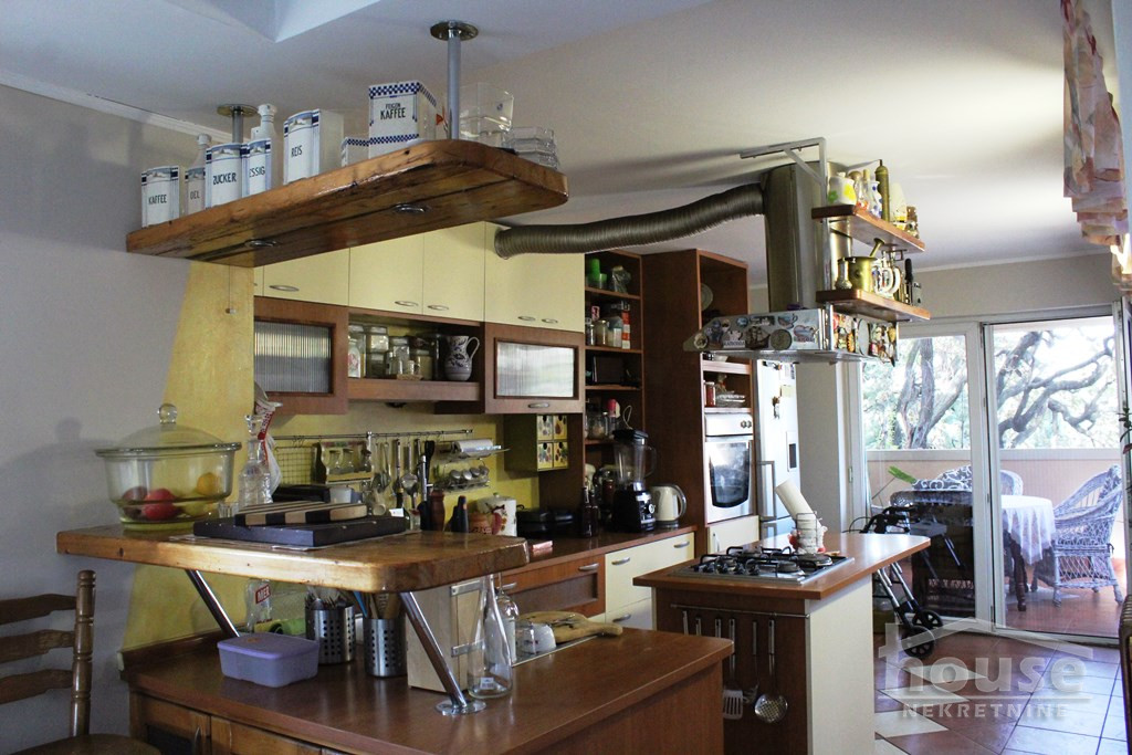 Stan,NOVI SAD,FUTOŠKA 128m2,266000€ , ID: 1061358 7