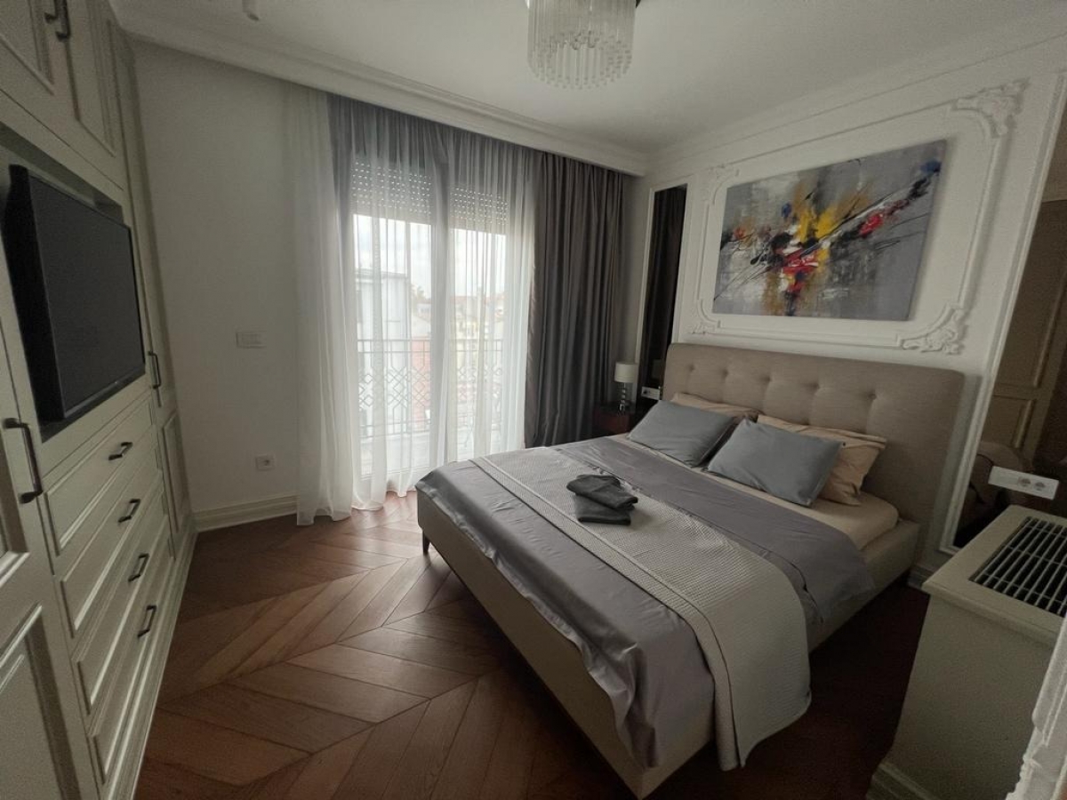 Cetvorosoban lux stan Vracar  garaza 4