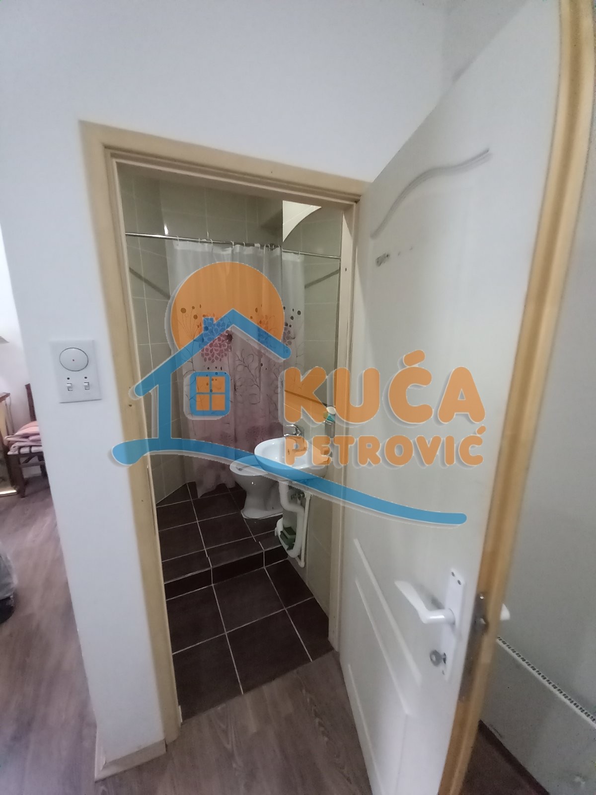 četvorosobna kuća, 235 m2, Palilula, Babičkog odreda ID: p-011896 32