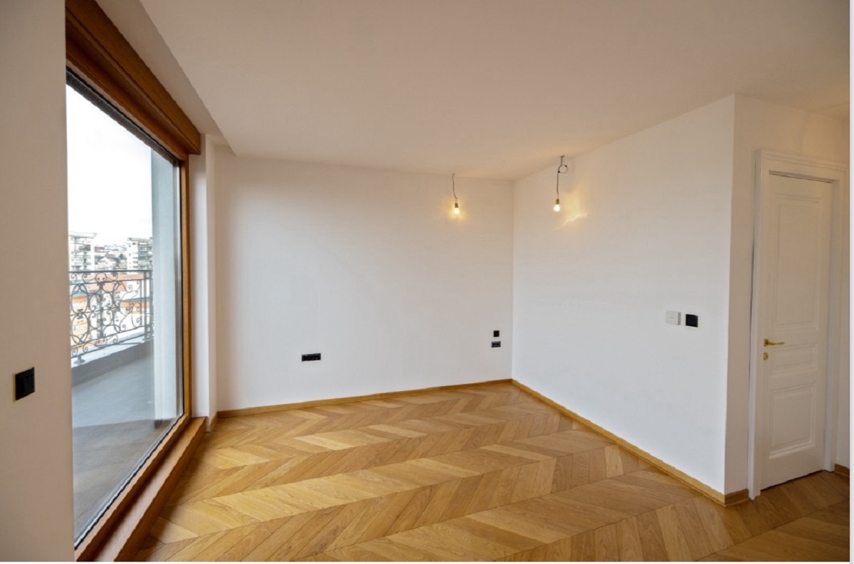 Novogradnja na Vračaru  6 0 duplex  useljiv  193m2 4