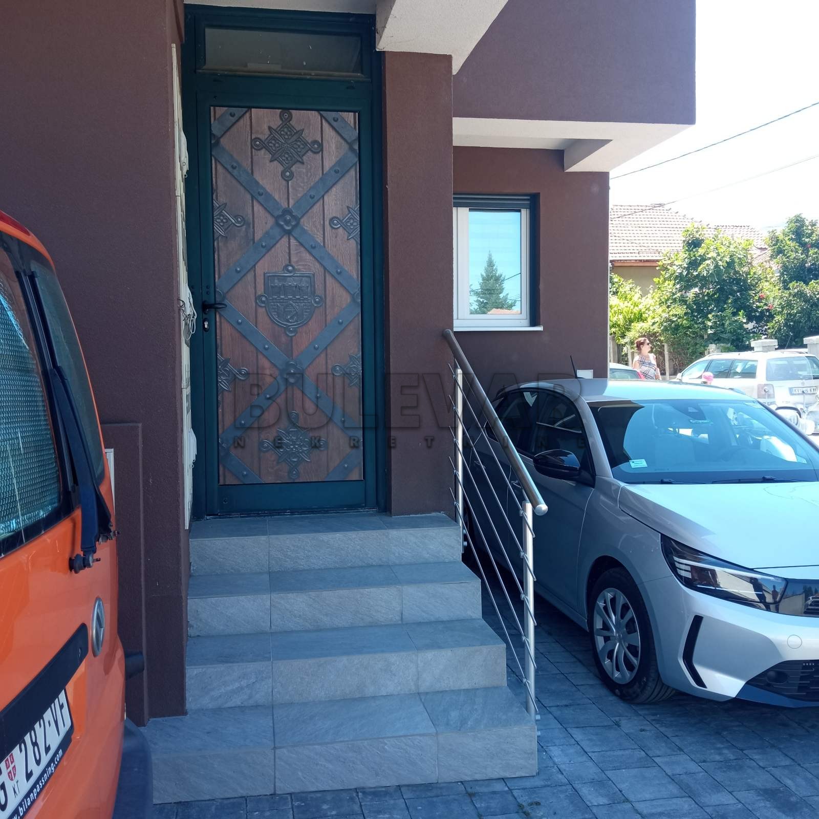 Trosoban stan, 69 m2, Laze Marinkovića ID: i-011904 9