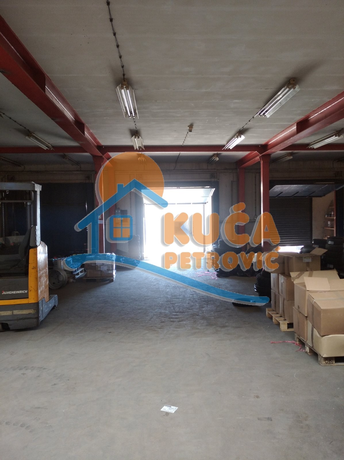 Lokal, 1911 m2, Crveni krst, Bulevar 12. februar ID: i-011923 4