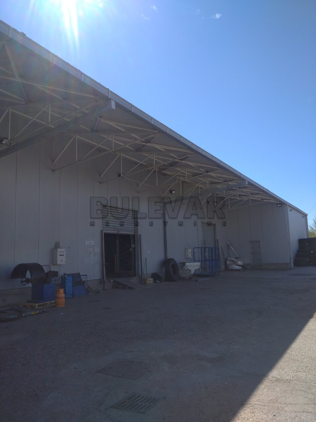 Lokal, 2883 m2, Crveni krst, Bulevar 12. februar ID: i-011922 4