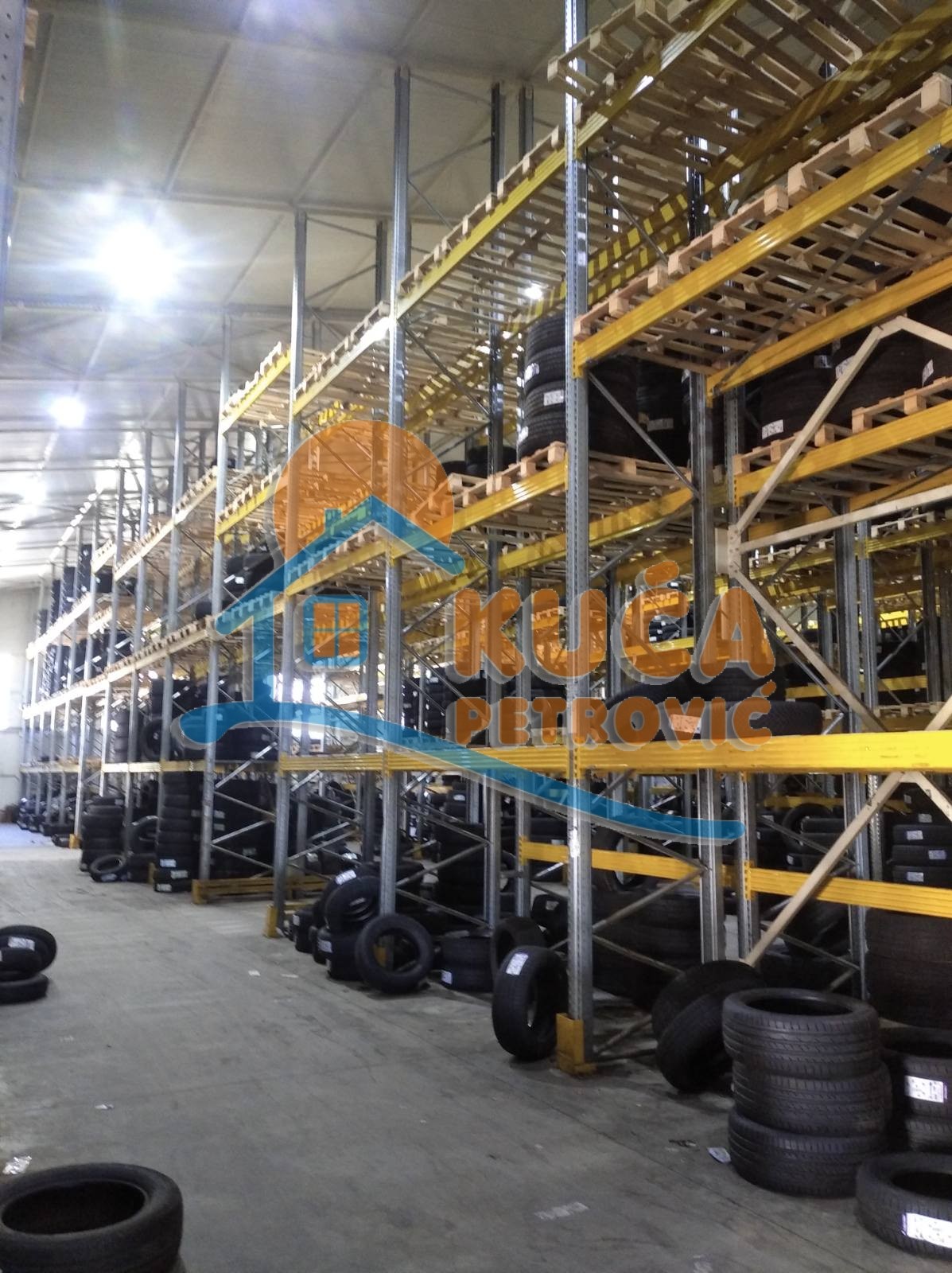 Lokal, 2883 m2, Crveni krst, Bulevar 12. februar ID: i-011922 2