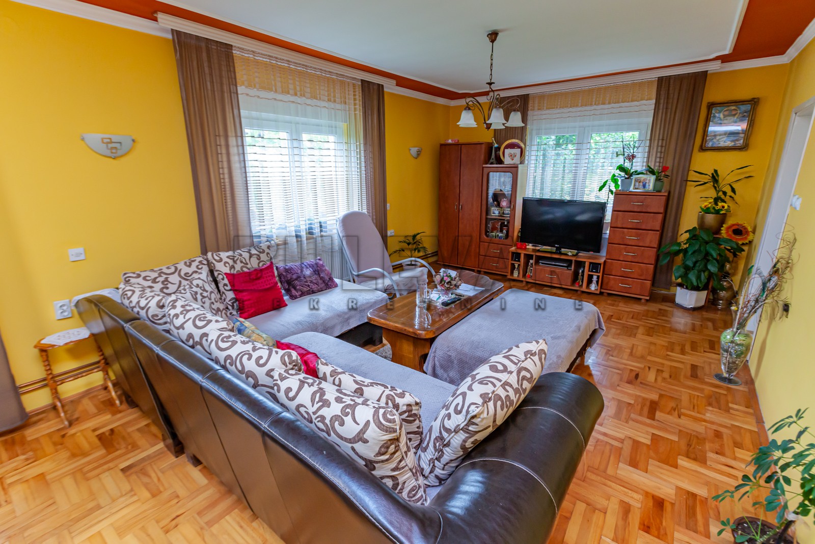 četvorosobna kuća, 360 m2, Palilula, Pasi poljana ID: p-011931 8